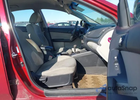 2010 Kia Forte Ex z USA, uszkodzony, nr VIN KNAFU4A2XA5095660